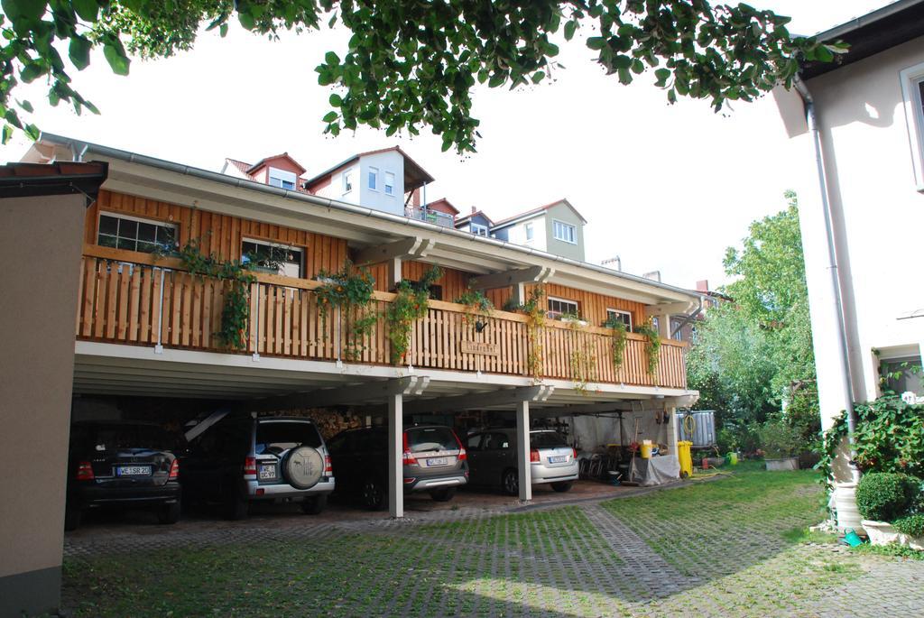 Apartments Gastehaus Im Lindenhof ワイマール エクステリア 写真